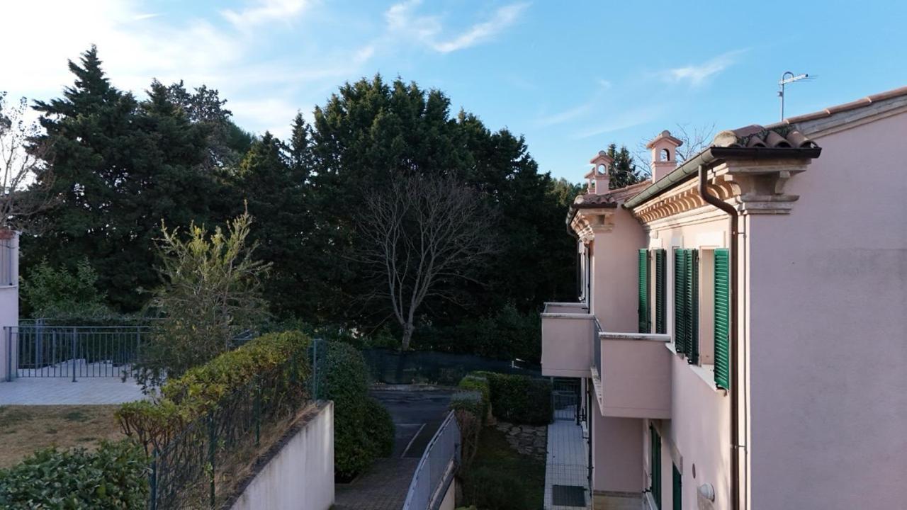 S227 - Sirolo, Nuovo Trilocale Con Terrazzo E Garage Apartment ภายนอก รูปภาพ